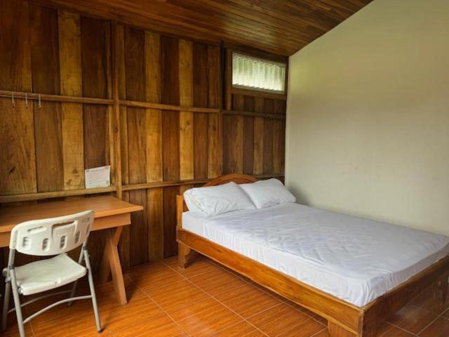 Alpha Arenal Hostel La Fortuna Bagian luar foto
